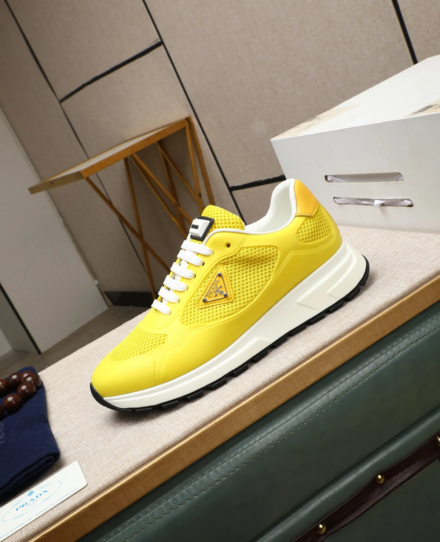 Men's shoes 💰580 [PRADA] Prada - High-end quality original order - Upper: 🔝 silk calfskin, brand canvas cloth, brand metal fasteners - Lining: mesh, foot pads; top-grade cowhide - Outsole: ultra-light TPU foam; molded outsole - Ultra-high quality control·Fine workmanship: highlighted (high-end·luxury·grade) -Size: 38-44 (45 can be customized) Wang